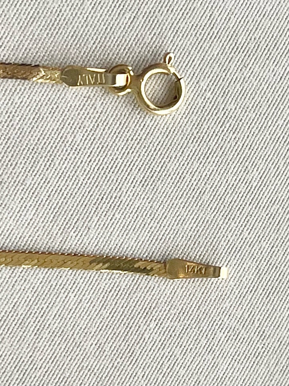 Vintage 14K Yellow Gold Layered Herringbone Chain V Necklace with Heart Center - Picture 7 of 11